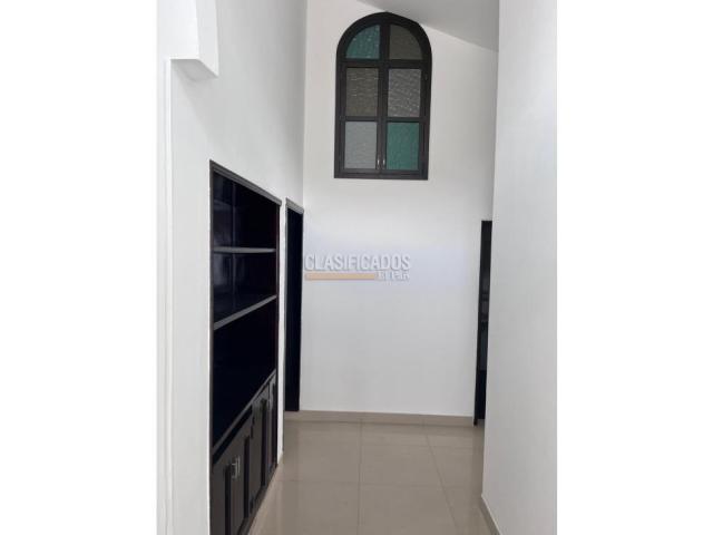 Casas, Venta en El Refugio