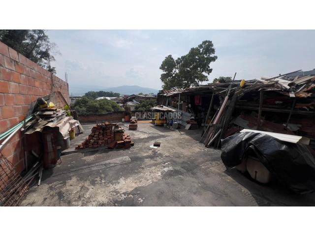 Casas, Venta en Cristóbal Colón