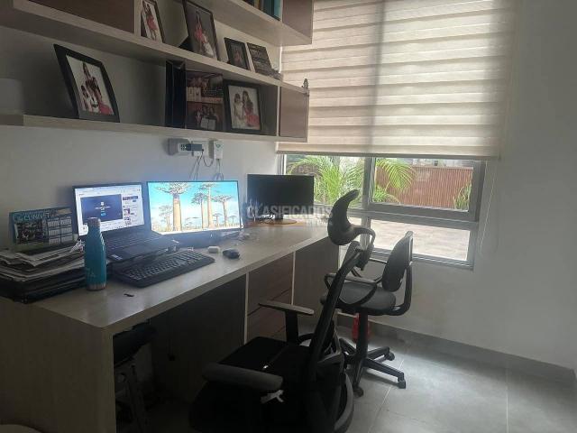 Apartamentos, Venta en Pance