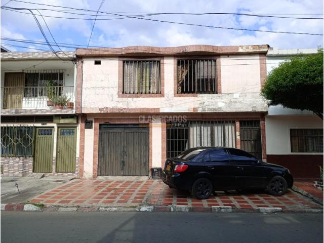 Casas, Venta en Cristóbal Colón