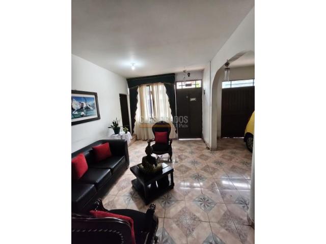 Casas, Venta en Cristóbal Colón