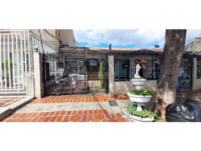 Apartaestudios, Alquiler en Santa Anita