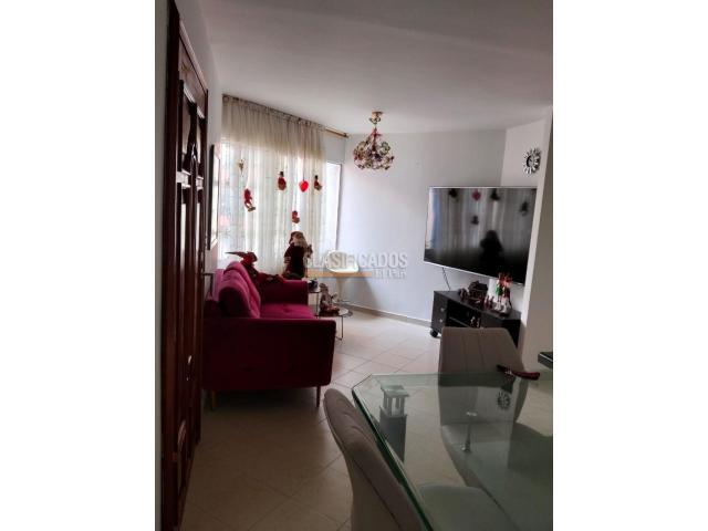 Apartamentos, Venta en Prados del Norte