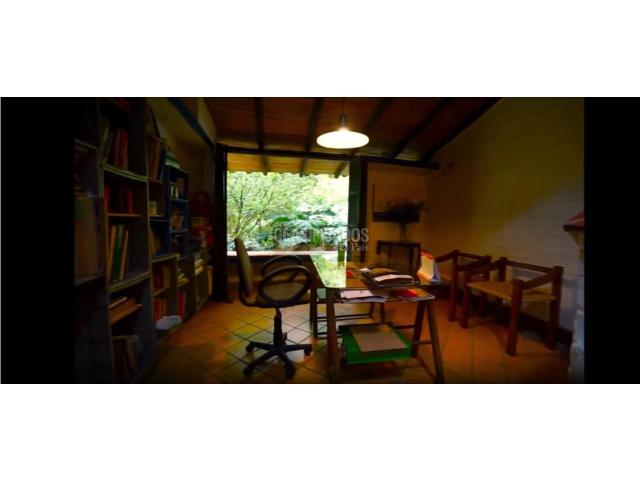 Fincas y Casas Campestres, Venta en La Buitrera