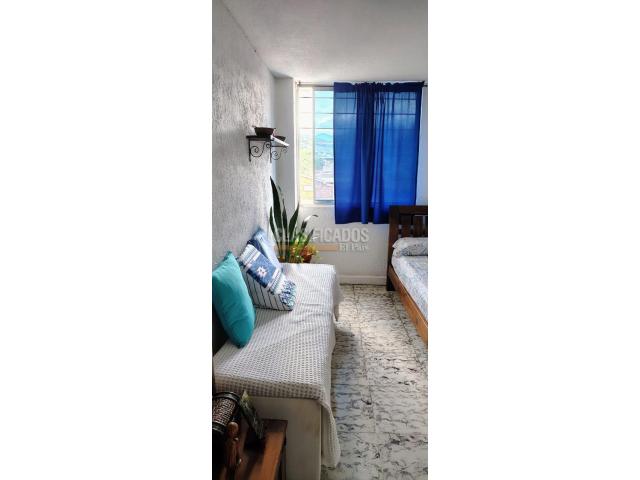 Apartamentos, Venta en San Cayetano