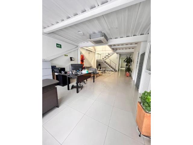 Oficinas y Consultorios, Venta en San Vicente