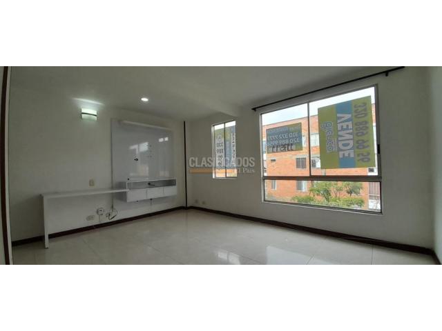 Apartamentos, Alquiler en Calicanto