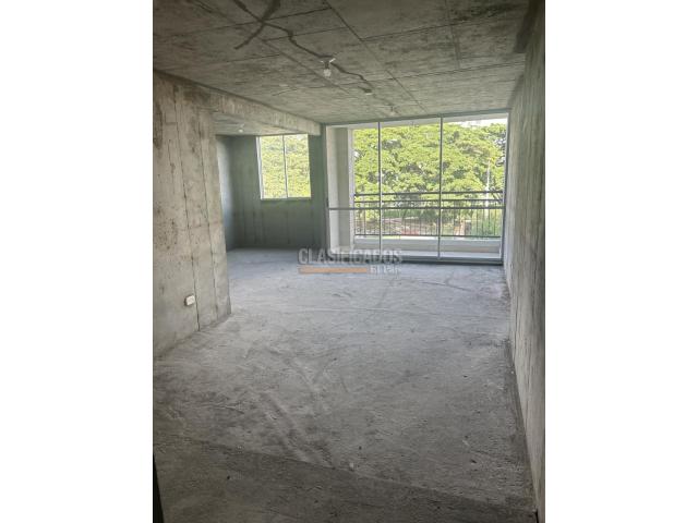 Apartamentos, Venta en Yumbo