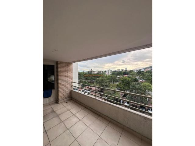 Apartamentos, Venta en La Flora