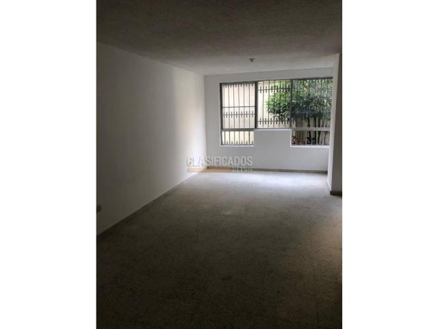 Apartamentos, Venta en El Refugio