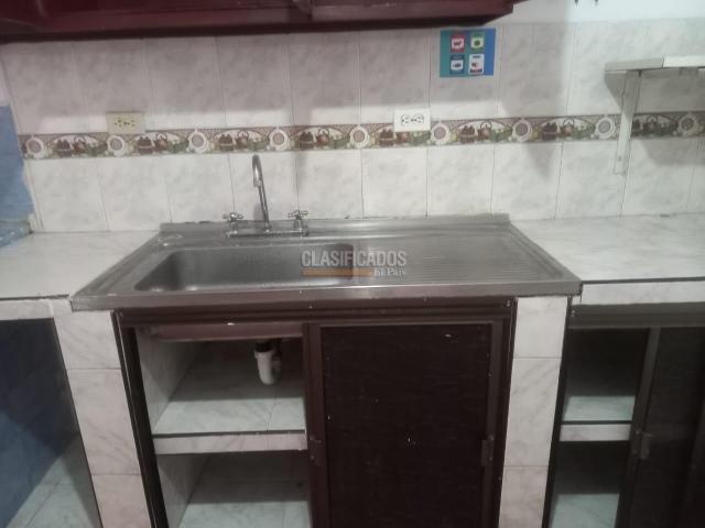 Casas, Alquiler en Las Ceibas