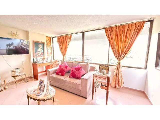 Apartamentos, Venta en El Ingenio