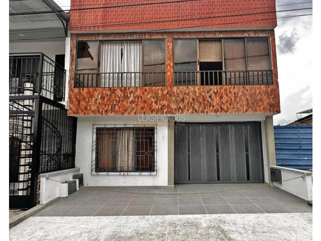 Casas, Venta en Yumbo