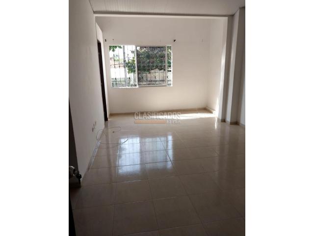 Casas, Venta en Champagñat