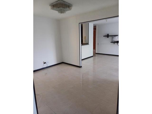 Apartamentos, Alquiler en Caney