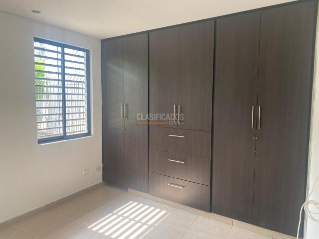 Apartamentos, Alquiler en La Flora