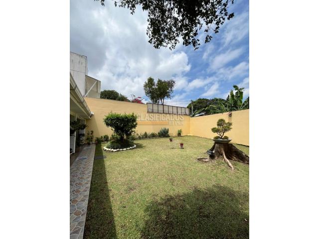 Casas, Venta en Valle del Lili