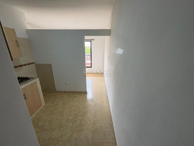 Apartaestudios, Alquiler en Prados del Norte