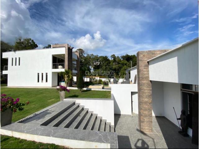 Fincas y Casas Campestres, Venta en Calima (Darién)