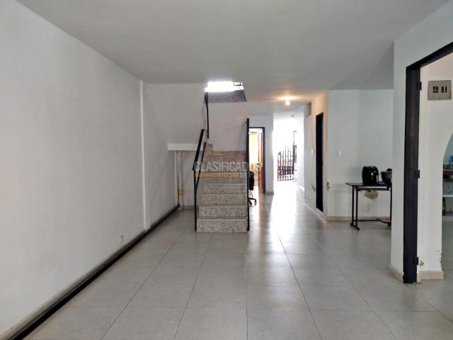 Casas, Venta en Altos Menga