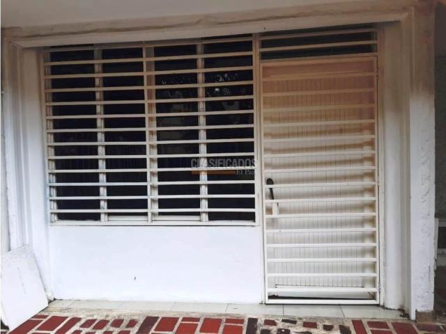 Casas, Venta en Capri