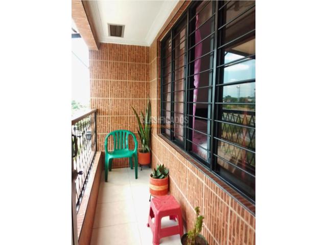 Edificios, Venta en Ulpiano Lloreda