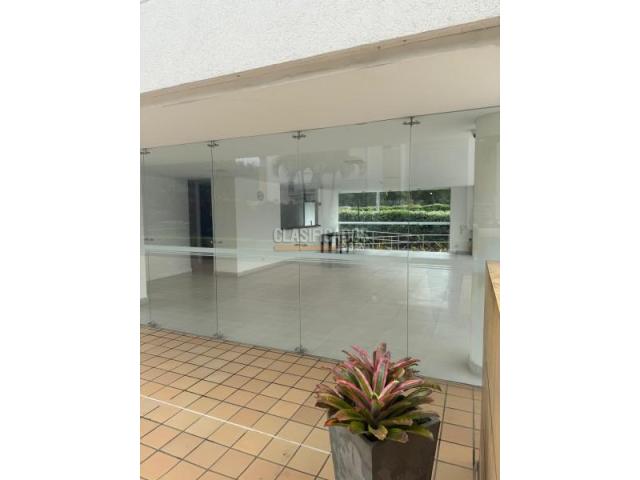 Apartamentos, Venta en Pance