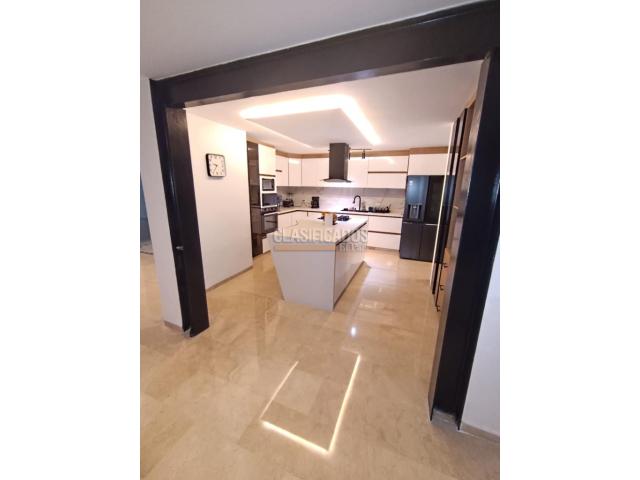 Casas, Alquiler en Ciudad Jardín