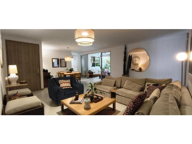 Apartamentos, Venta en Santa Mónica Residencial