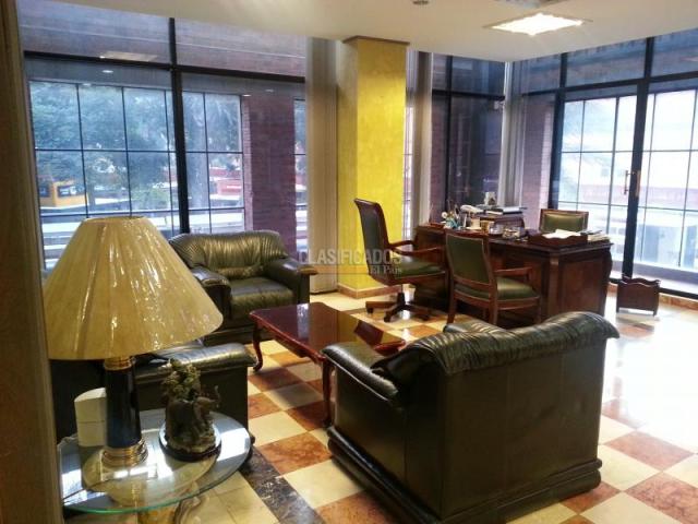 Oficinas y Consultorios, Venta en Chipichape