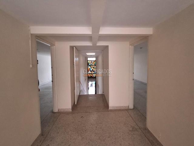 Locales y Bodegas, Alquiler en Versalles