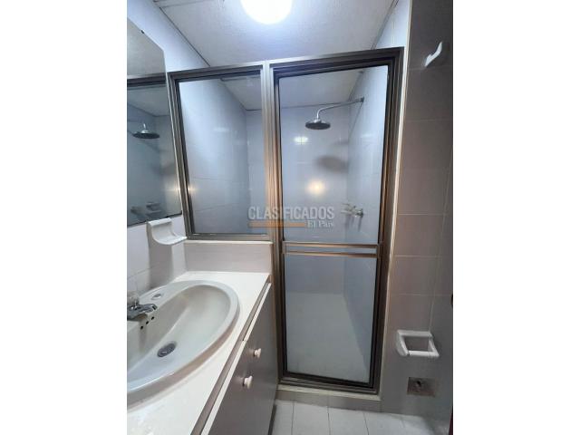 Apartamentos, Alquiler en El Refugio