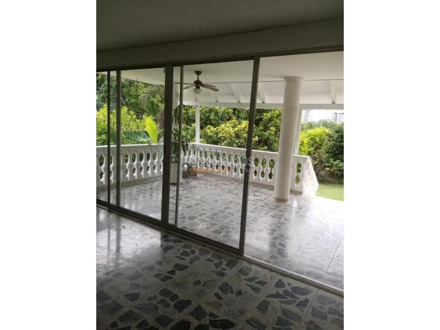 Casas, Venta en Ciudad Jardín