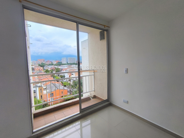 Apartamentos, Venta en Valle del Lili