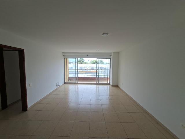 Apartamentos, Alquiler en La Flora