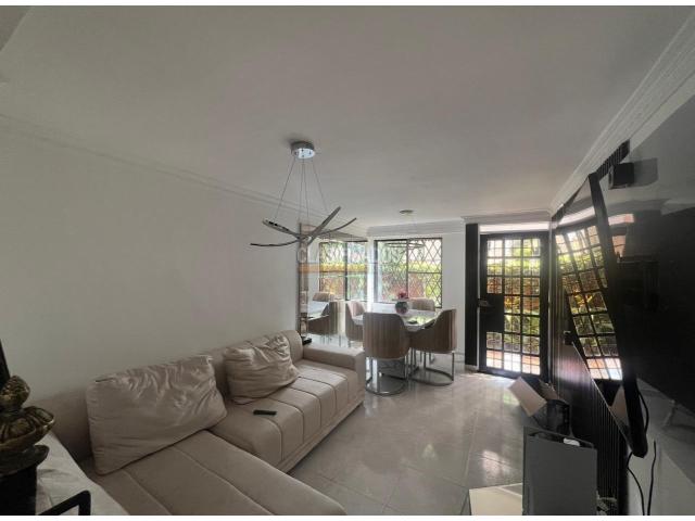 Casas, Venta en El Limonar