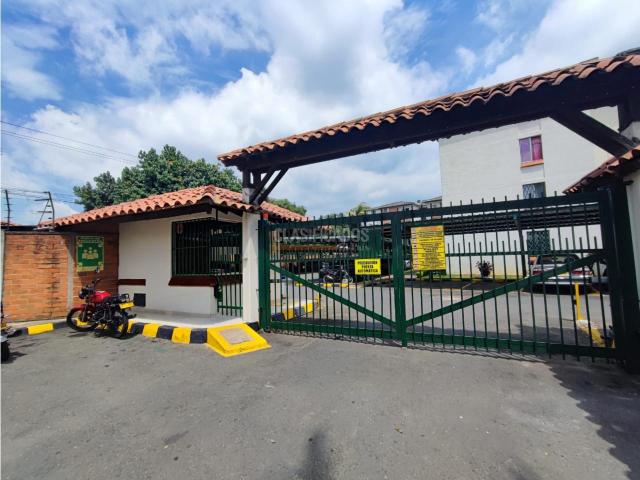 Apartamentos, Alquiler en Alférez Real