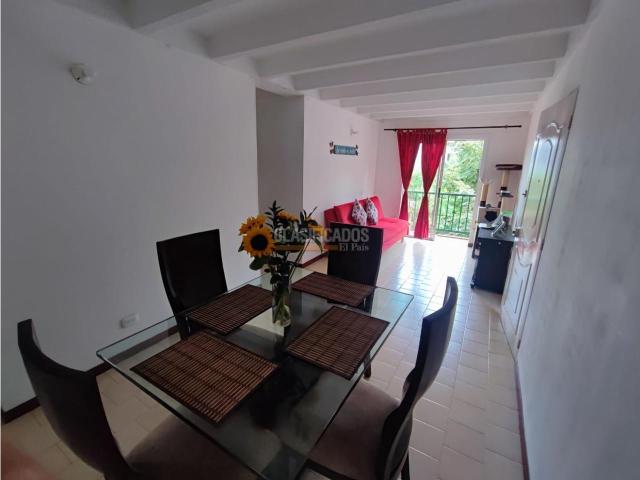 Apartamentos, Alquiler en Alférez Real