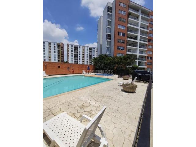 Apartamentos, Venta en Valle del Lili