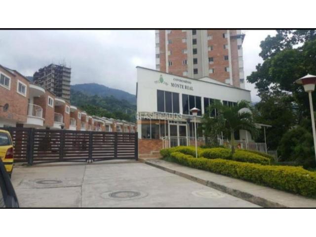 Casas, Venta en Pie de Cuesta