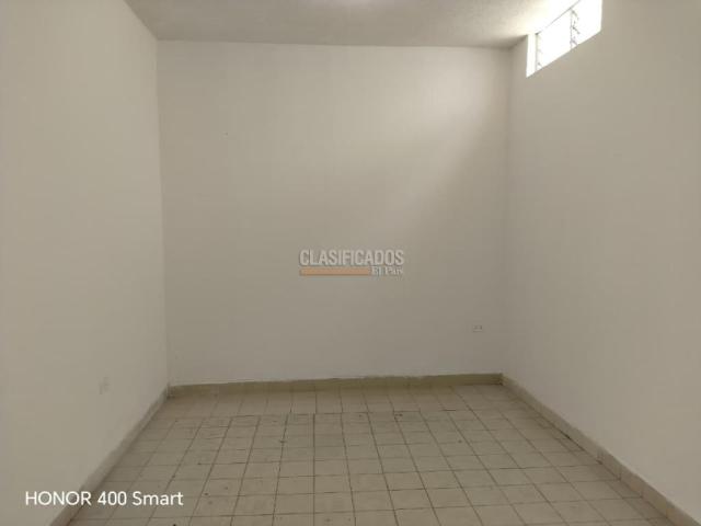 Casas, Alquiler en Porvenir