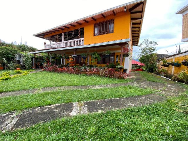 Fincas y Casas Campestres, Venta en Calima (Darién)