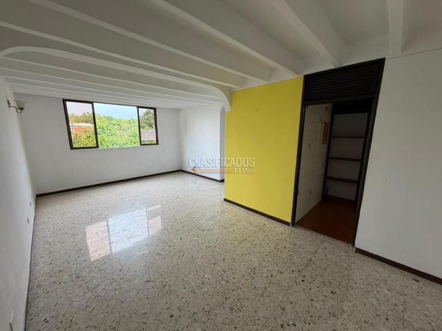 Apartamentos, Venta en Santa Anita