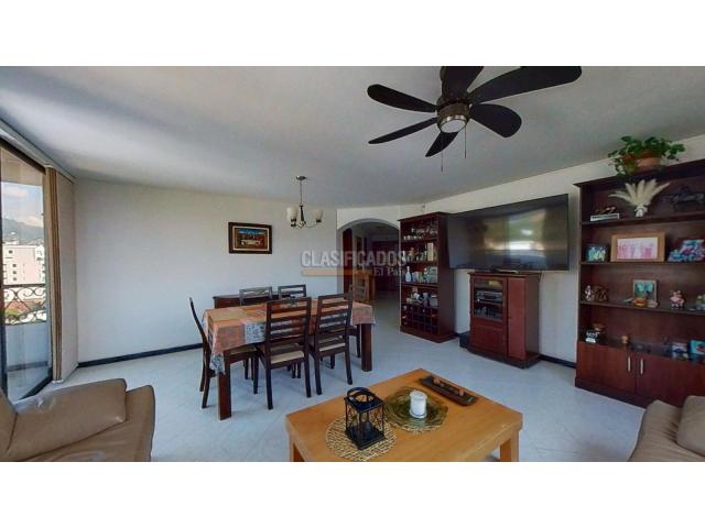 Apartamentos, Venta en El Refugio