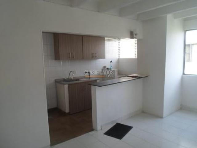 Apartamentos, Alquiler en Colseguros Andes