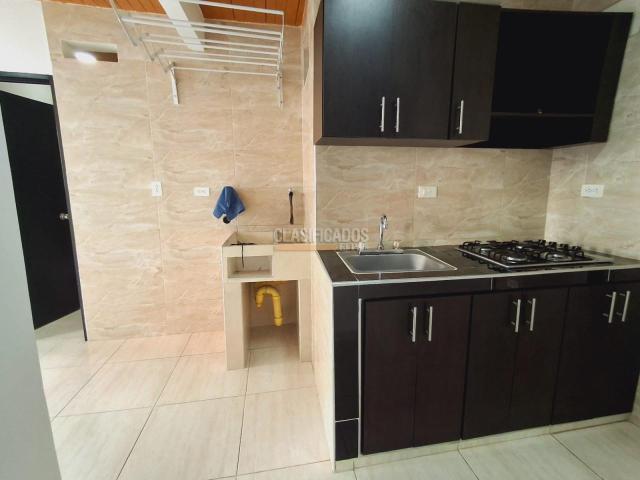 Apartamentos, Alquiler en Villa del Prado