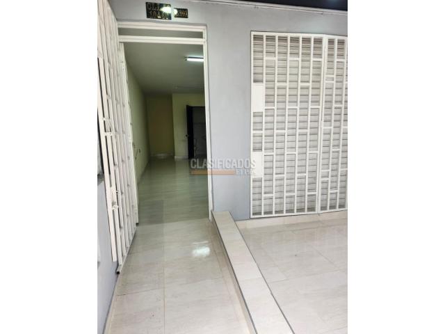 Locales y Bodegas, Alquiler en La Base