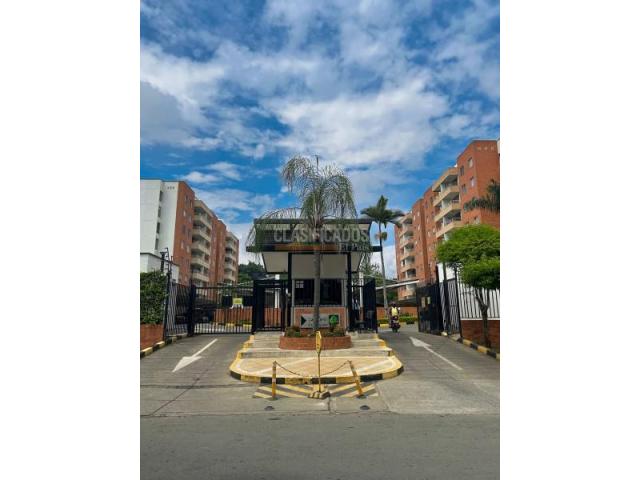 Apartamentos, Venta en Valle del Lili