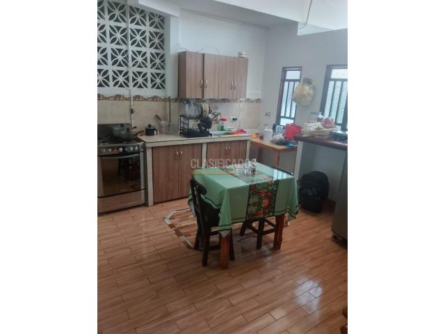 Casas, Venta en Atanasio Girardot