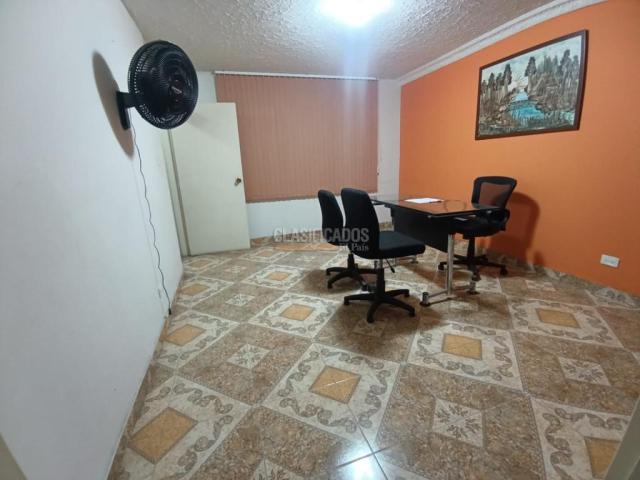 Oficinas y Consultorios, Alquiler en Los Cámbulos